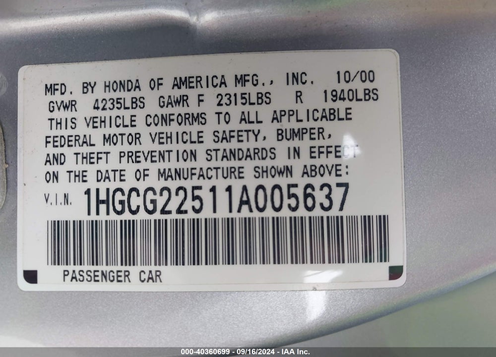 2001 HONDA ACCORD 3.0 EX VIN: 1HGCG22511A005637