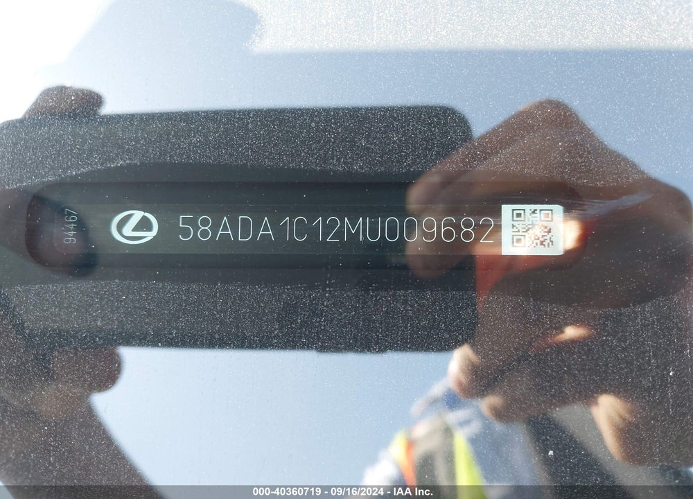 2021 LEXUS ES 300H VIN: 58ADA1C12MU009682