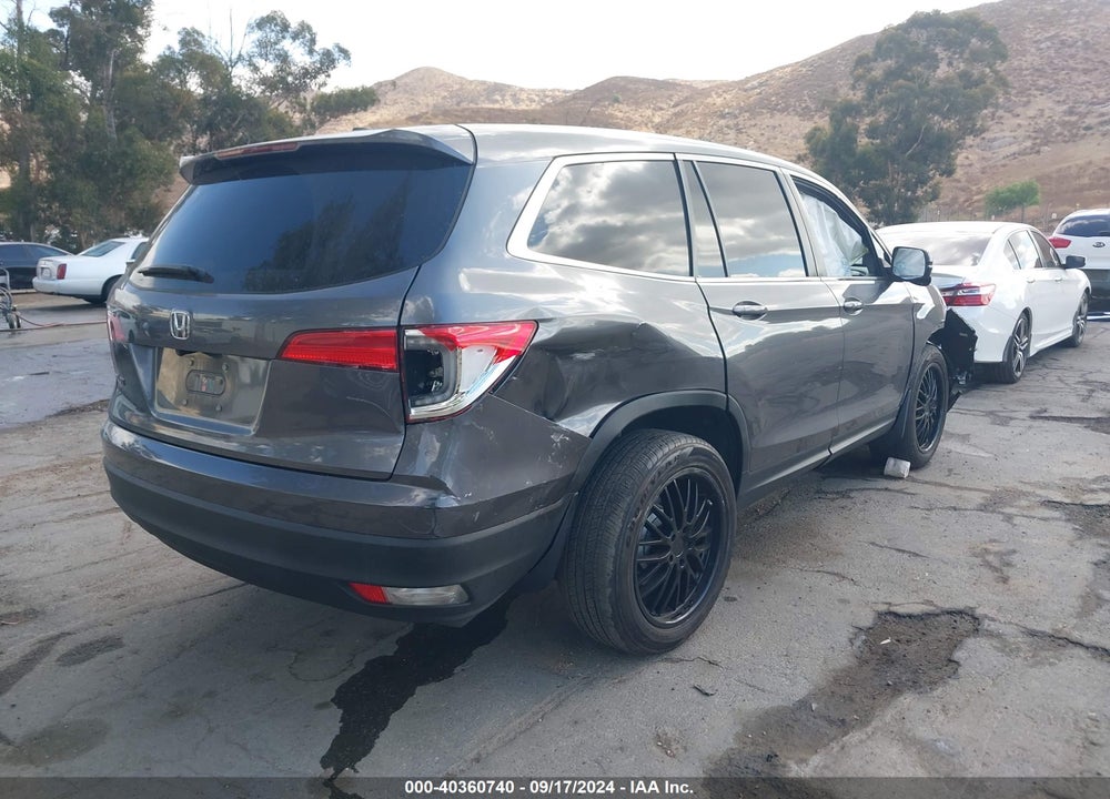 2016 HONDA PILOT EX VIN: 5FNYF5H40GB015258
