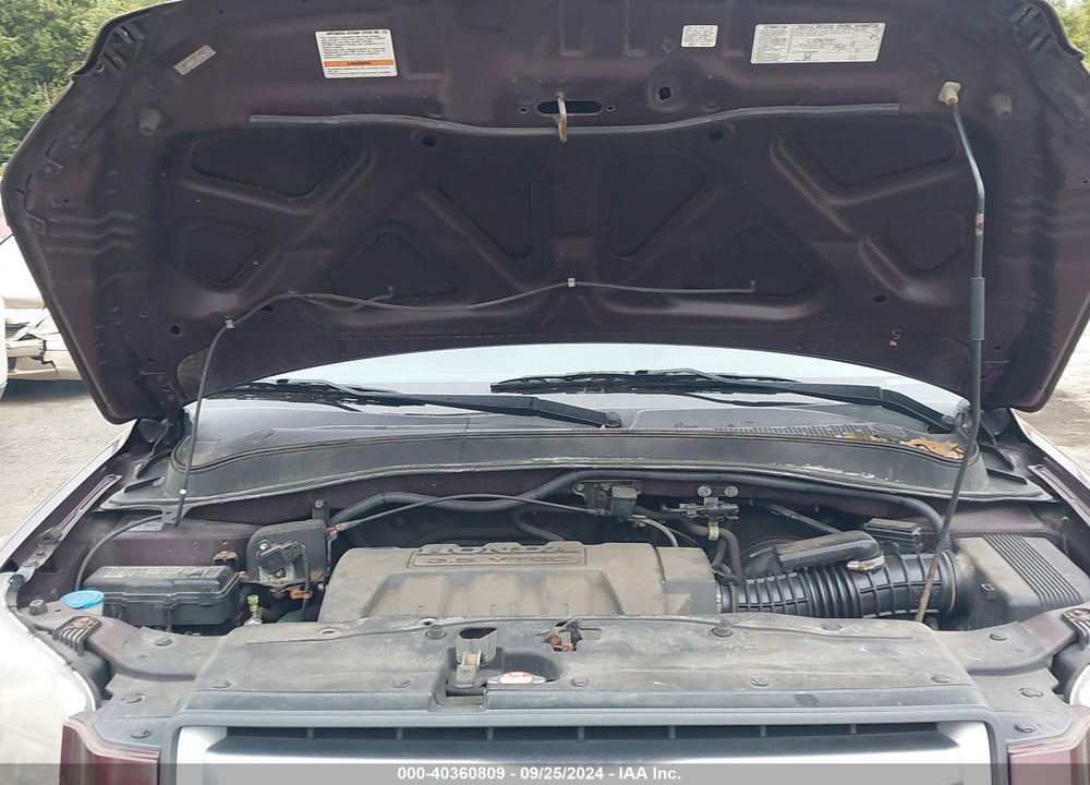 2007 HONDA PILOT LX VIN: 5FNYF18137B029945