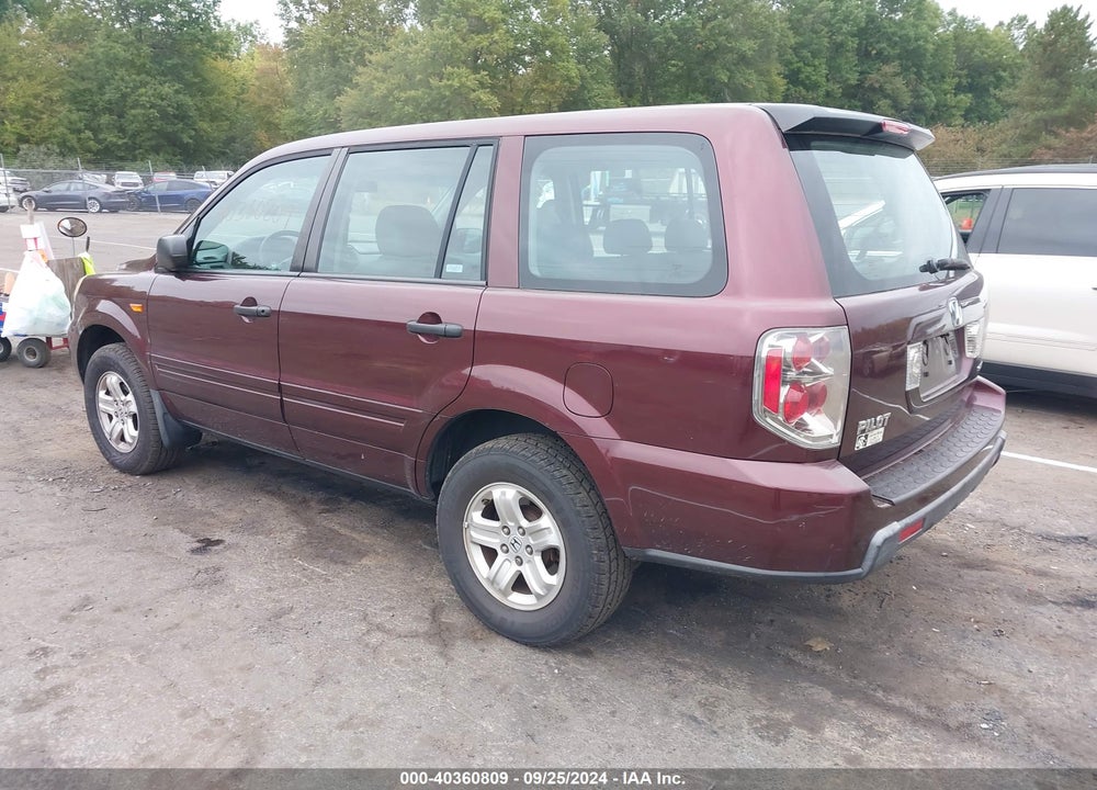 2007 HONDA PILOT LX VIN: 5FNYF18137B029945