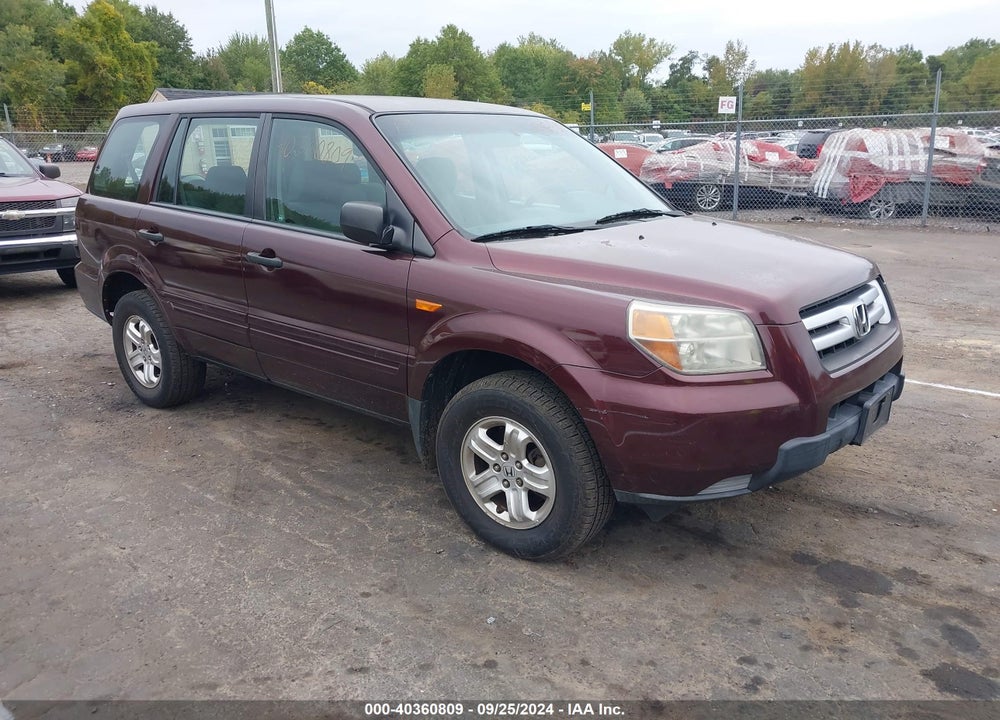2007 HONDA PILOT LX VIN: 5FNYF18137B029945