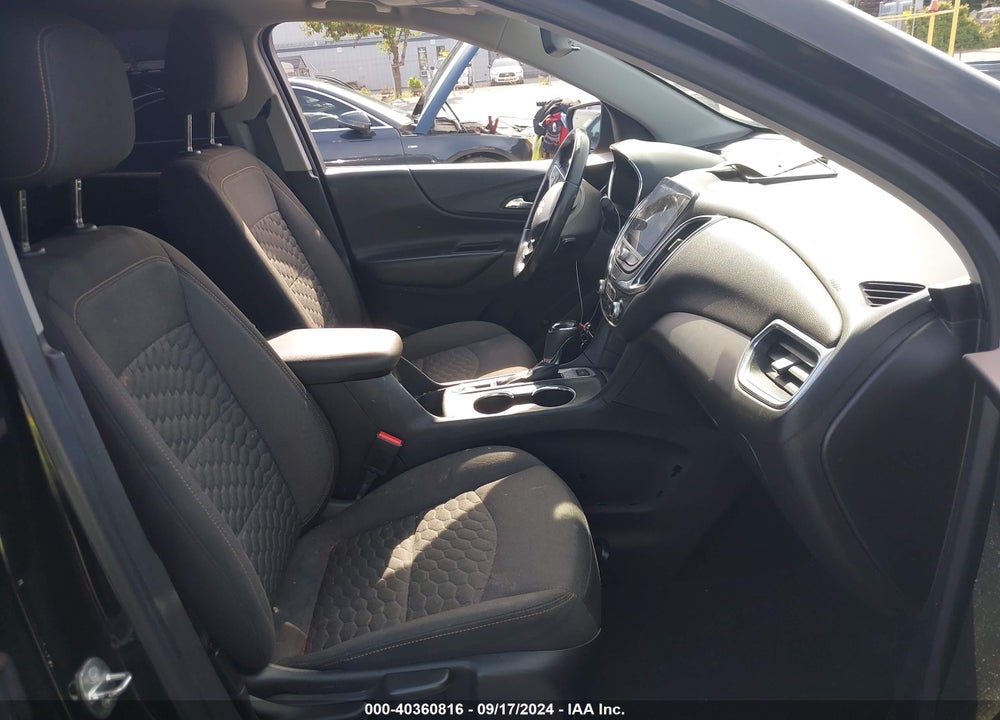 2018 CHEVROLET EQUINOX LT VIN: 2GNAXKEXXJ6282388