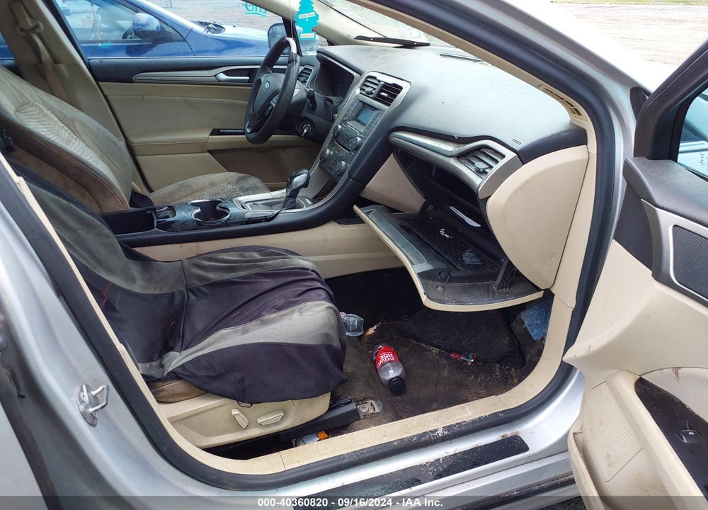 2016 FORD FUSION SE VIN: 3FA6P0H73GR308366