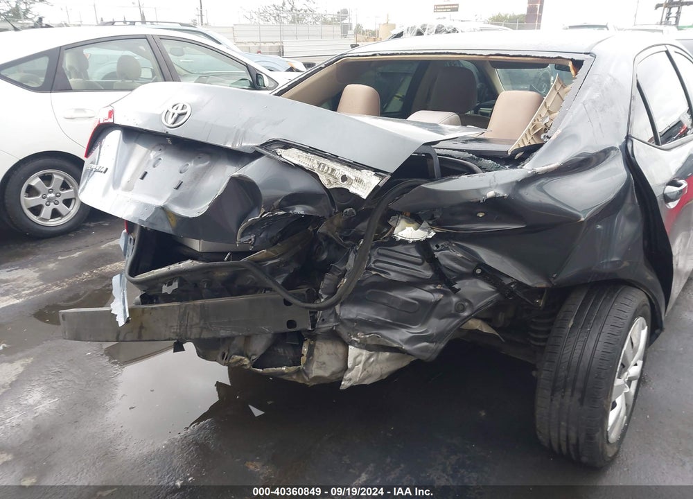 2014 TOYOTA COROLLA LE VIN: 5YFBURHE1EP177672