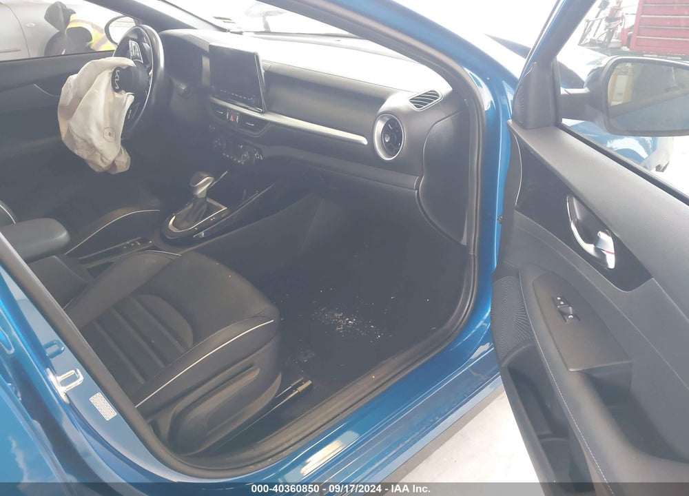 2023 KIA FORTE VIN: 3KPF54AD2PE559863