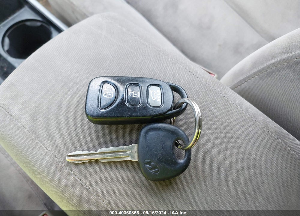 2009 HYUNDAI ELANTRA GLS VIN: KMHDU46D29U796193