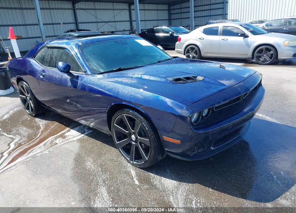 2015 DODGE CHALLENGER SXT VIN: 2C3CDZAG1FH761582