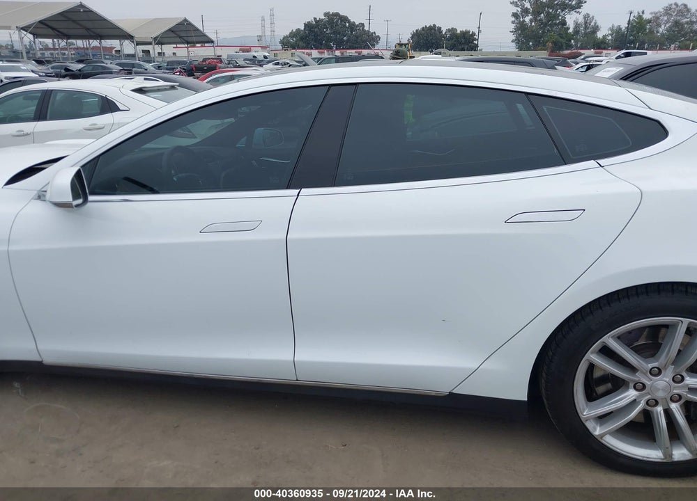 2016 TESLA MODEL S 60D/70D/75D/85D/90D VIN: 5YJSA1E21GF130192