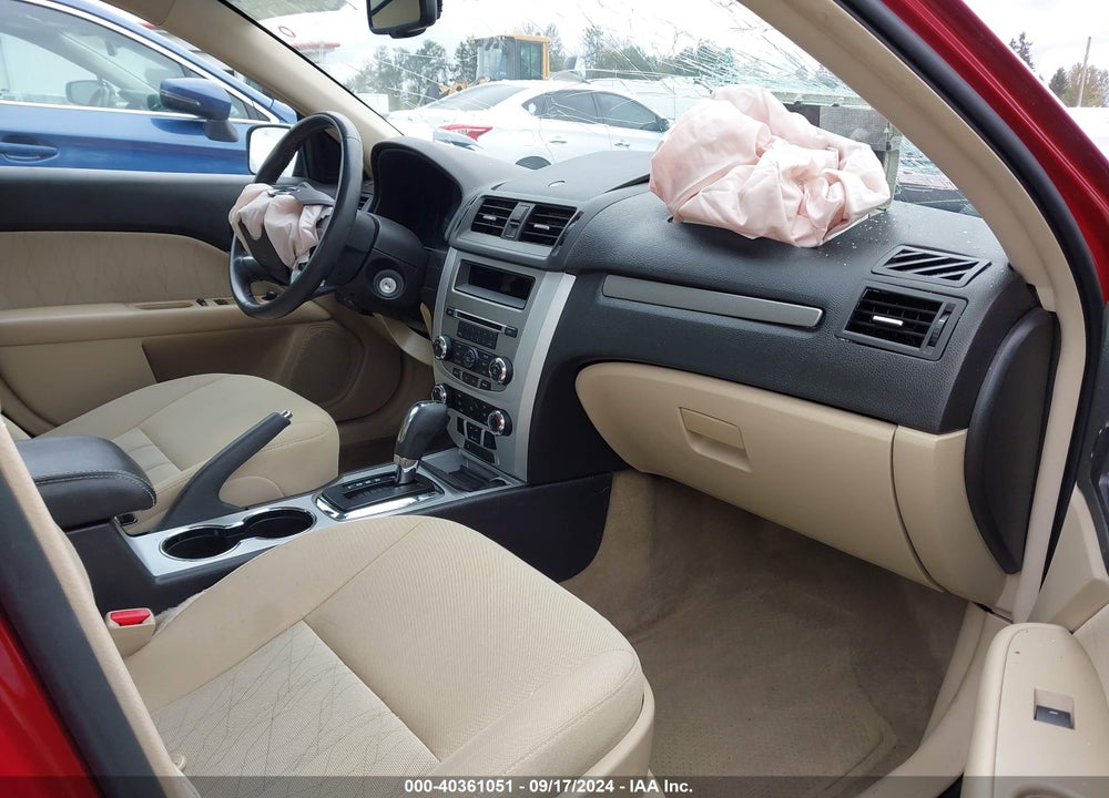 2010 MERCURY MILAN VIN: 3MEHM0HA1AR608369