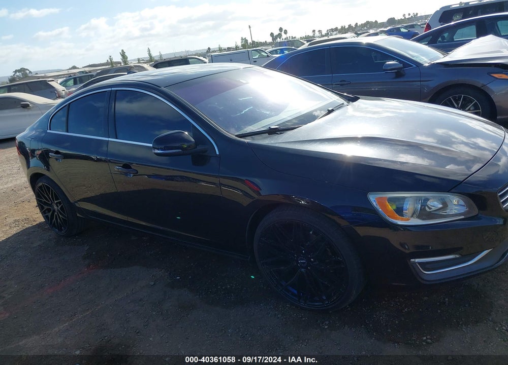 2015 VOLVO S60 T5 PREMIER VIN: YV126MFK1F1344800