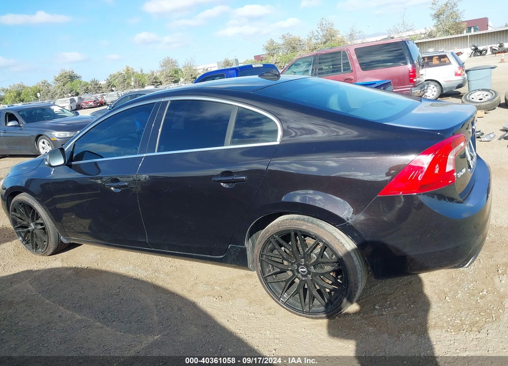 2015 VOLVO S60 T5 PREMIER VIN: YV126MFK1F1344800
