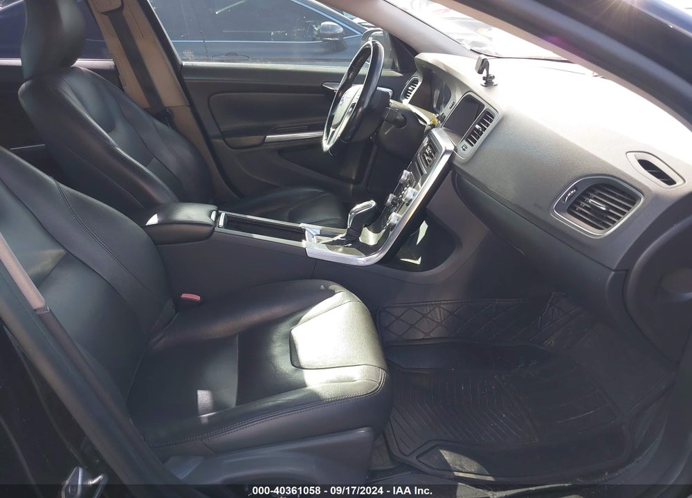 2015 VOLVO S60 T5 PREMIER VIN: YV126MFK1F1344800
