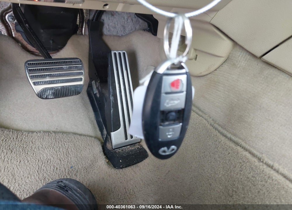 2012 INFINITI FX35 VIN: JN8AS1MU8CM120163