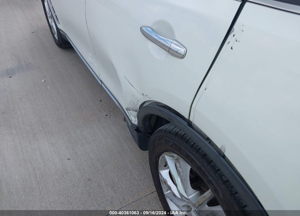 2012 INFINITI FX35 VIN: JN8AS1MU8CM120163