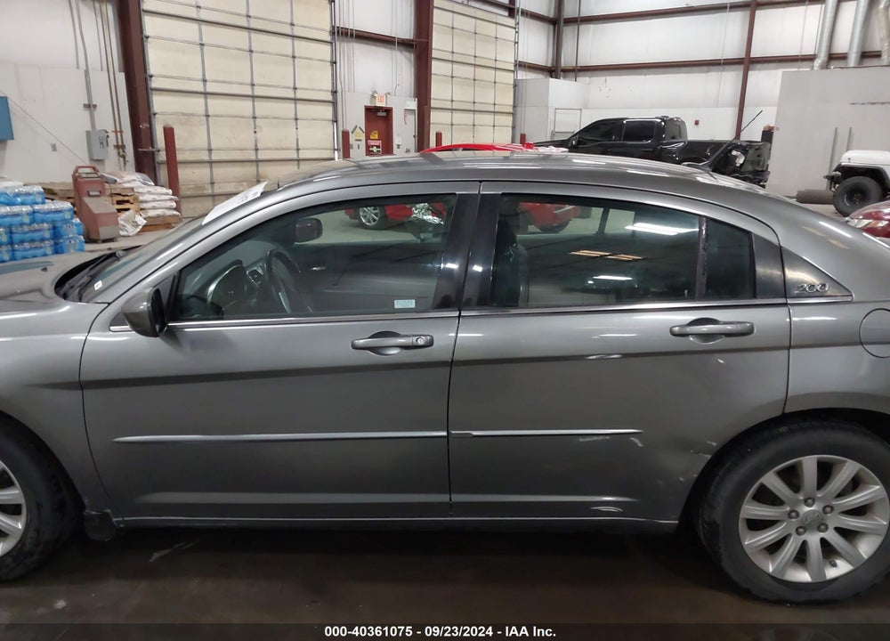 2013 CHRYSLER 200 TOURING VIN: 1C3CCBBB5DN606065
