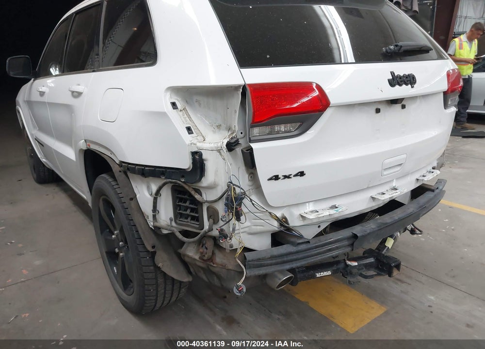2015 JEEP GRAND CHEROKEE ALTITUDE VIN: 1C4RJFAG7FC638689