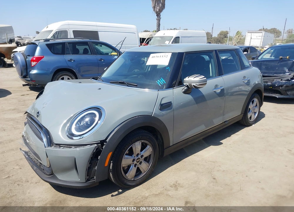 2022 MINI HARDTOP COOPER VIN: WMW33DK04N2S17519