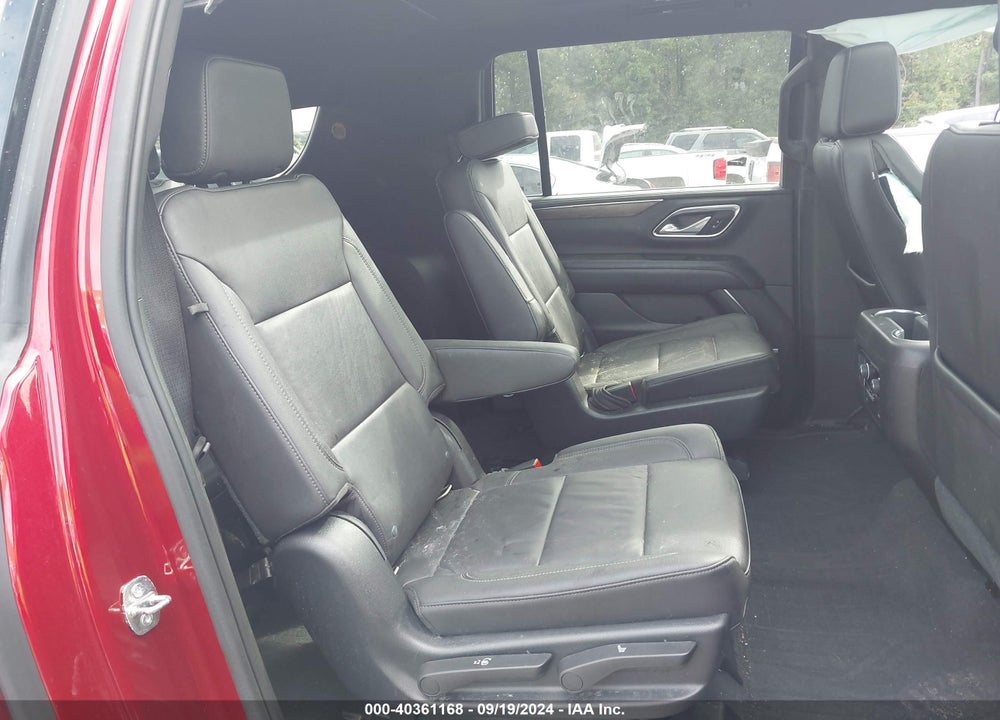 2021 CHEVROLET SUBURBAN 4WD LT VIN: 1GNSKCKD4MR426528