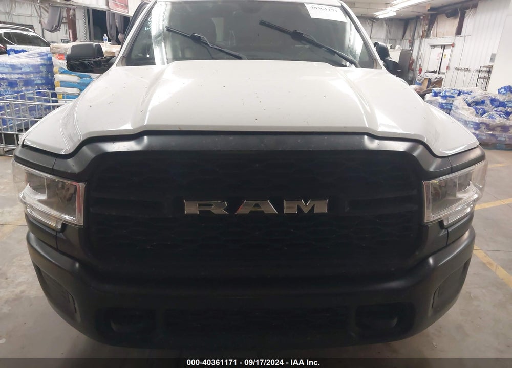 2019 RAM 2500 TRADESMAN 4X2 6'4 BOX VIN: 3C6UR4CLXKG517798