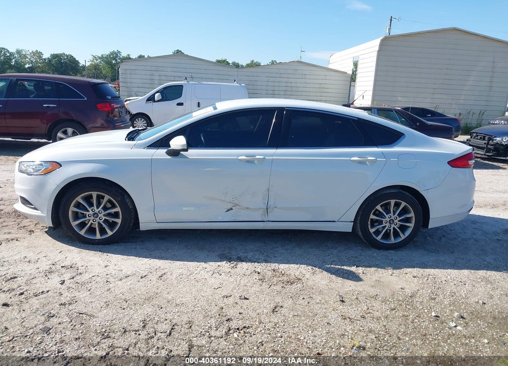 2017 FORD FUSION SE VIN: 3FA6P0H74HR236983