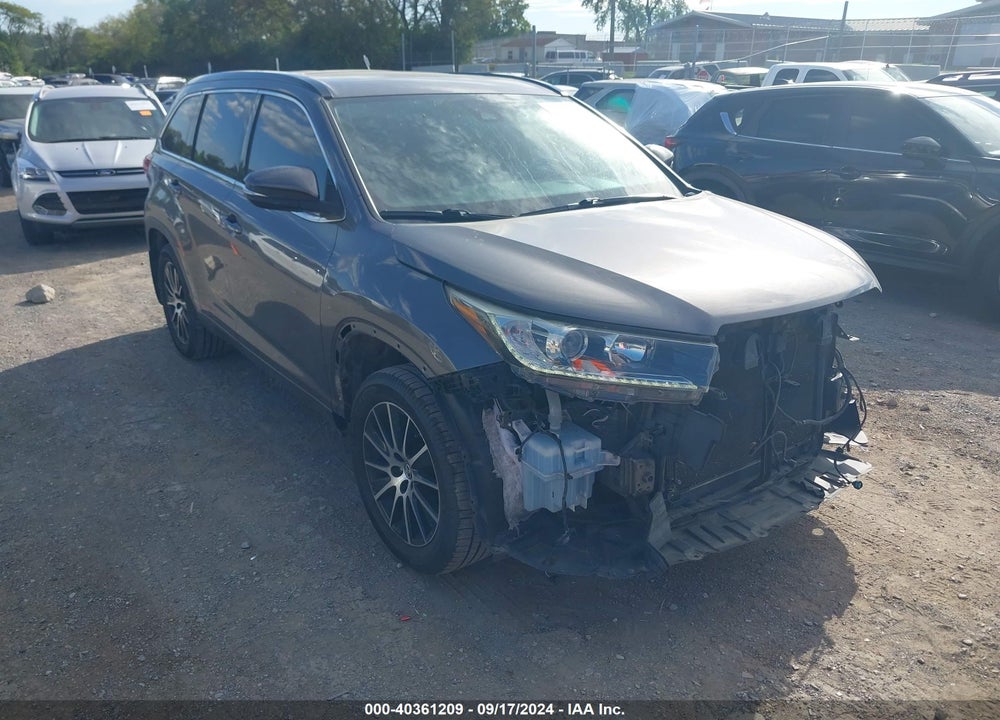 2017 TOYOTA HIGHLANDER SE/XLE VIN: 5TDKZRFH2HS512870
