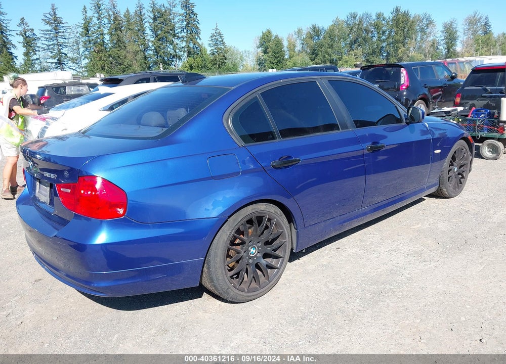 2009 BMW 328I VIN: WBAPH57539NL77263