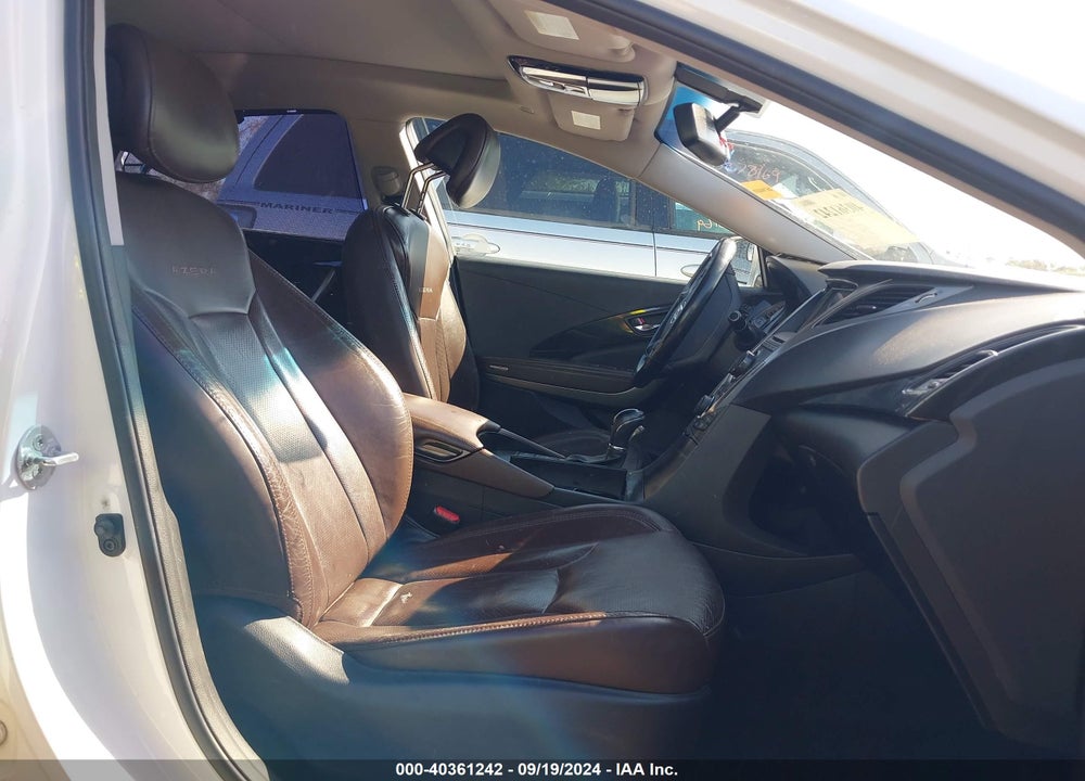 2013 HYUNDAI AZERA VIN: KMHFH4JG2DA249207