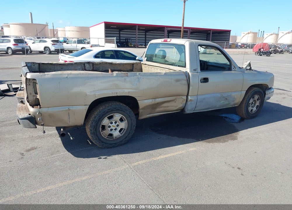 2003 CHEVROLET SILVERADO 1500 VIN: 1GCEC14VX3Z357873