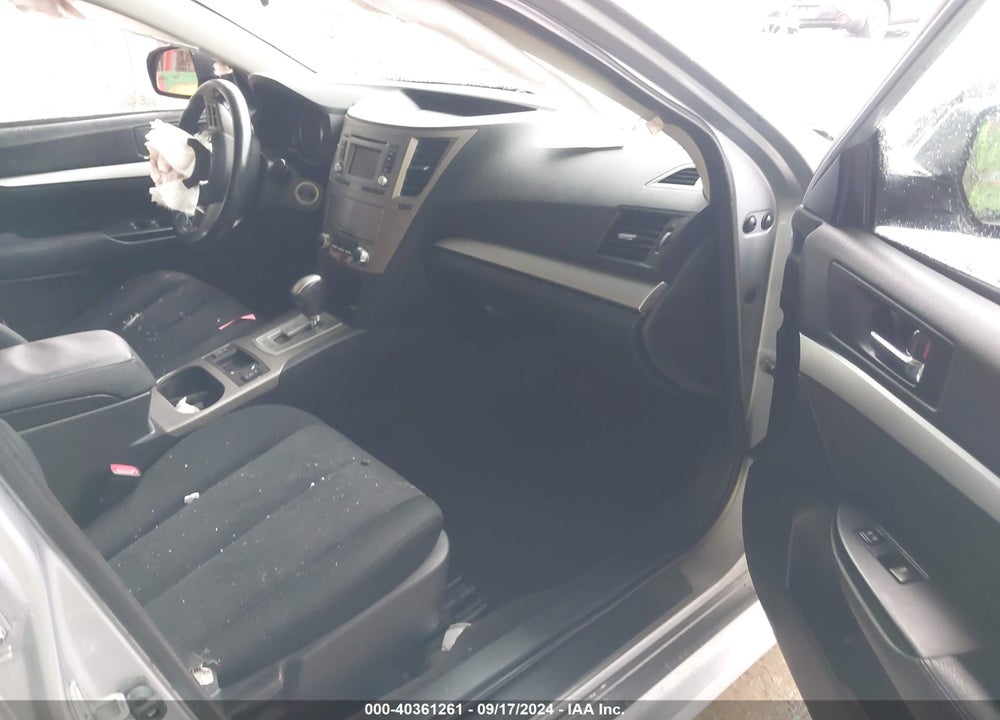 2014 SUBARU LEGACY 2.5I PREMIUM VIN: 4S3BMBC61E3031076