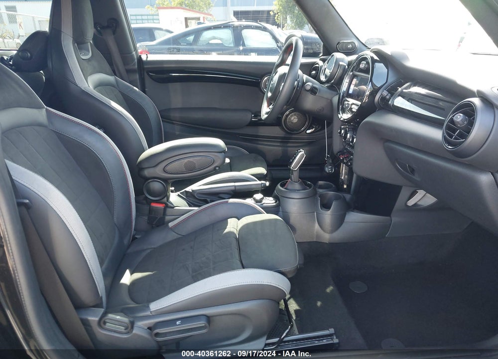 2020 MINI HARDTOP JOHN COOPER WORKS VIN: WMWXR9C04L2M66492