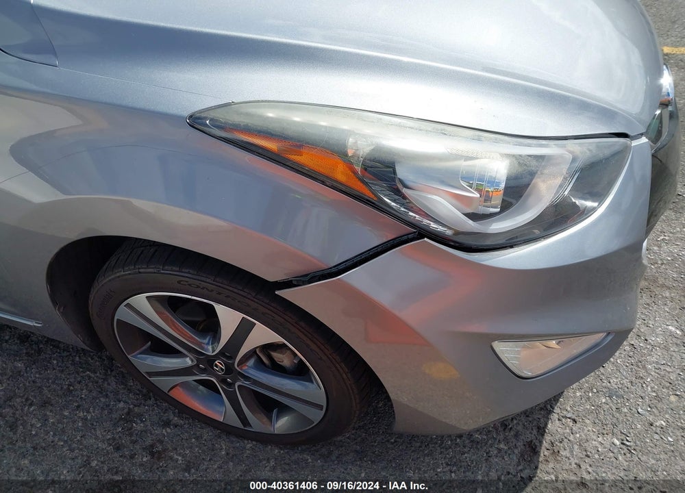 2014 HYUNDAI ELANTRA VIN: KMHDH6AH1EU024305