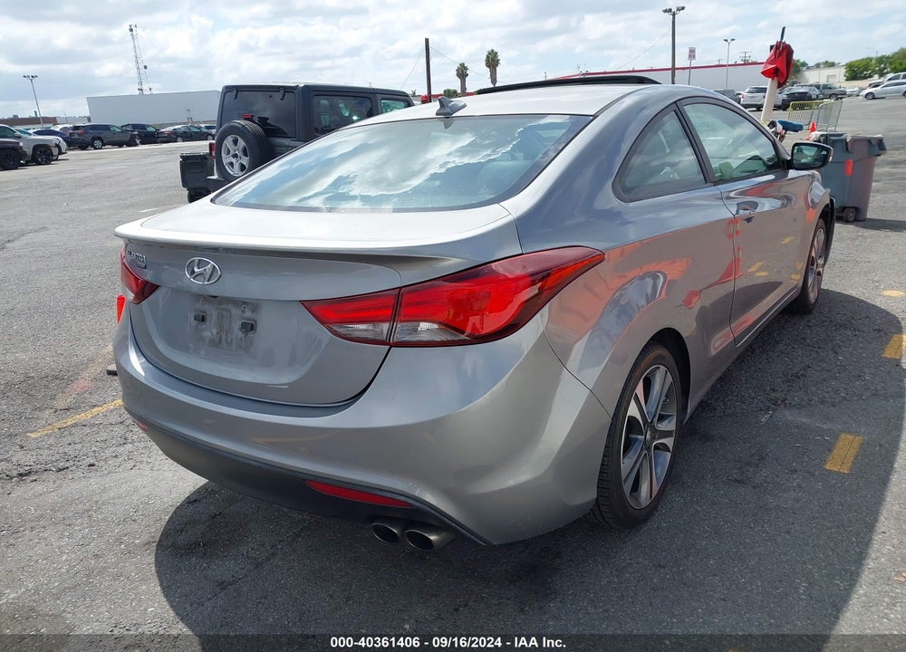 2014 HYUNDAI ELANTRA VIN: KMHDH6AH1EU024305