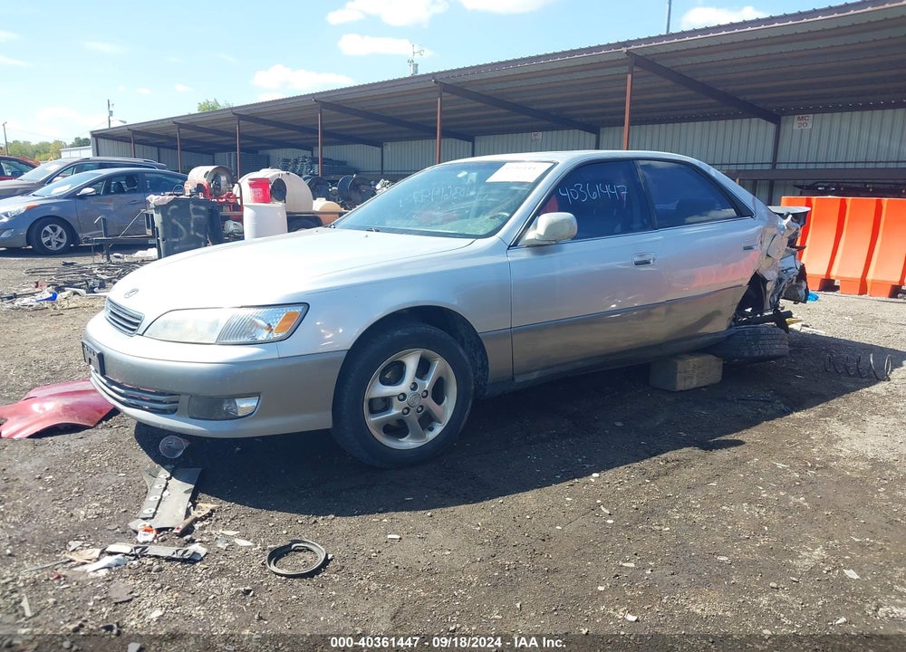 2001 LEXUS ES 300 VIN: JT8BF28G610302901