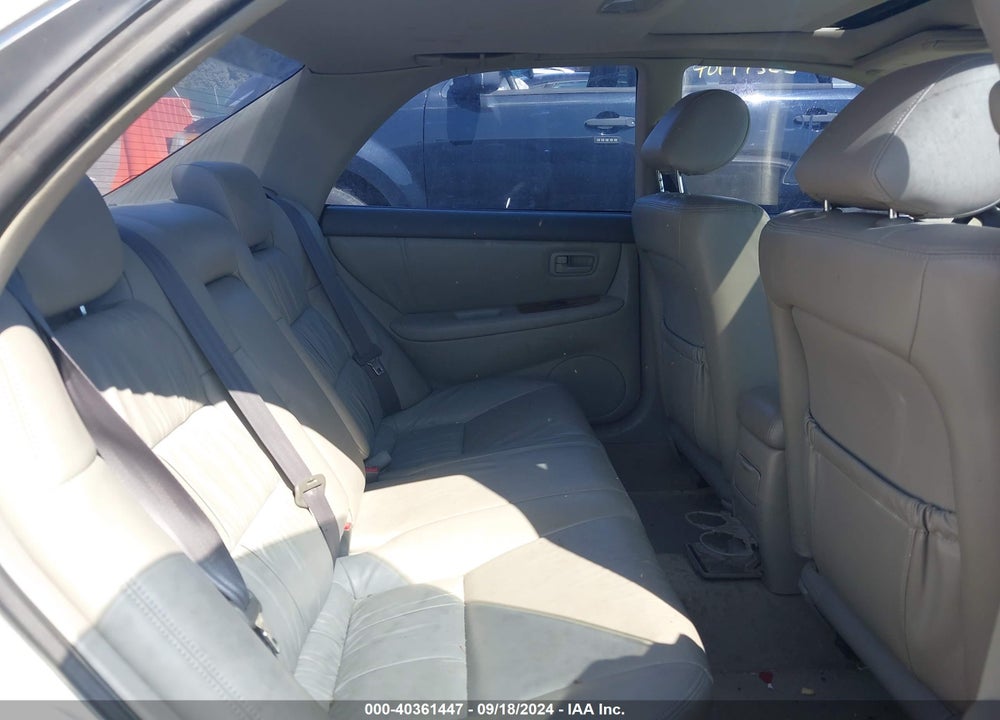 2001 LEXUS ES 300 VIN: JT8BF28G610302901