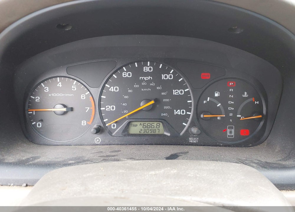 2000 HONDA ACCORD LX VIN: 1HGCG5648YA042536