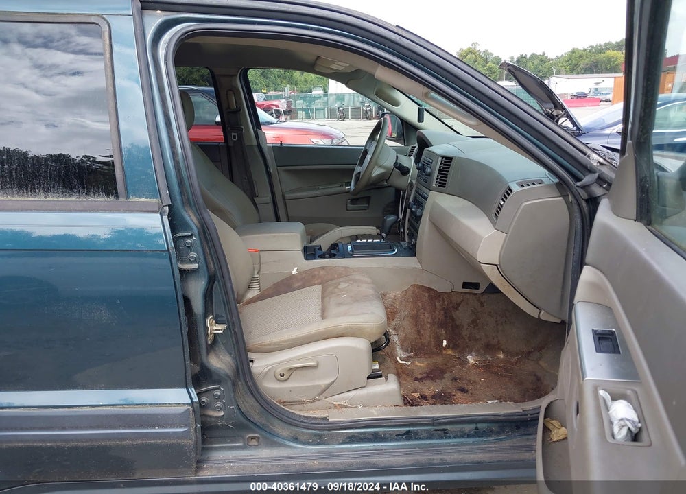 2005 JEEP GRAND CHEROKEE LAREDO VIN: 1J4GR48K45C723657