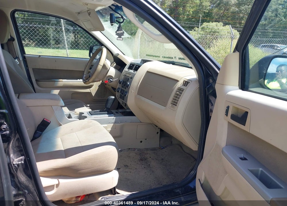 2009 FORD ESCAPE XLT VIN: 1FMCU93G49KC38476