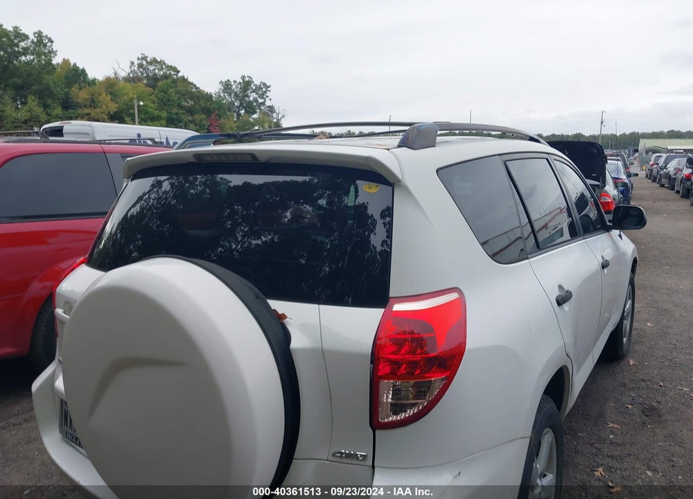 2008 TOYOTA RAV4 VIN: JTMBD33V086067695