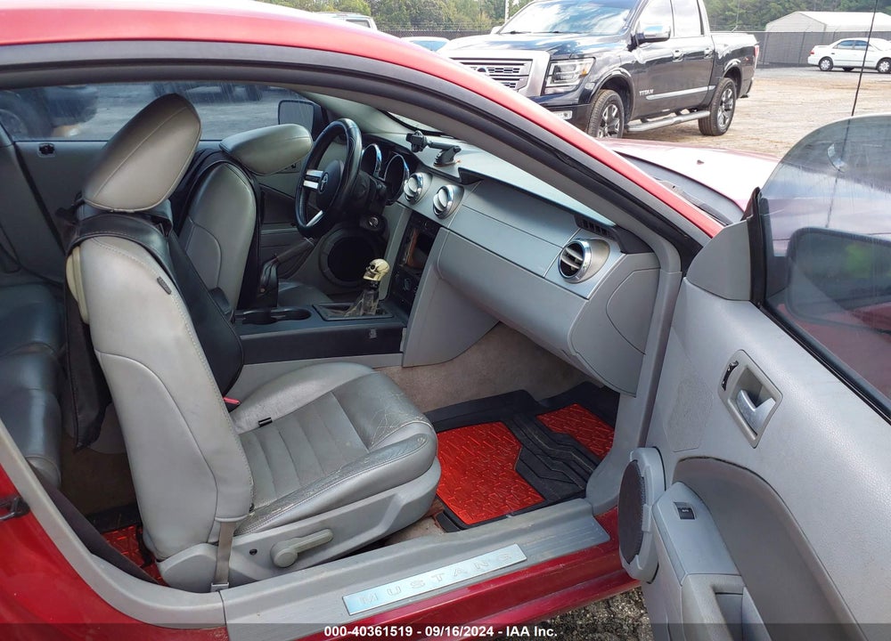 2006 FORD MUSTANG GT VIN: 1ZVHT82H365256377