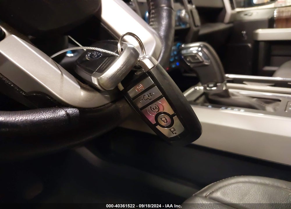 2018 FORD F-150 LARIAT VIN: 1FTEW1EG0JKD15886