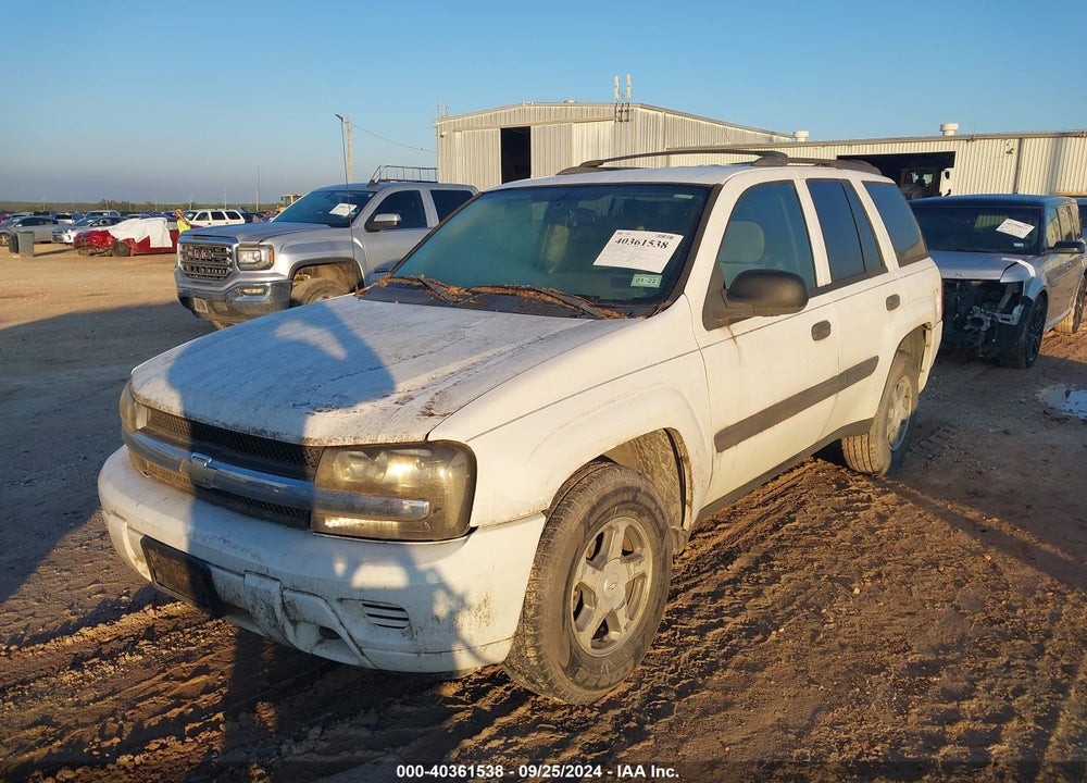 2005 CHEVROLET TRAILBLAZER LS VIN: 1GNDT13S852272956