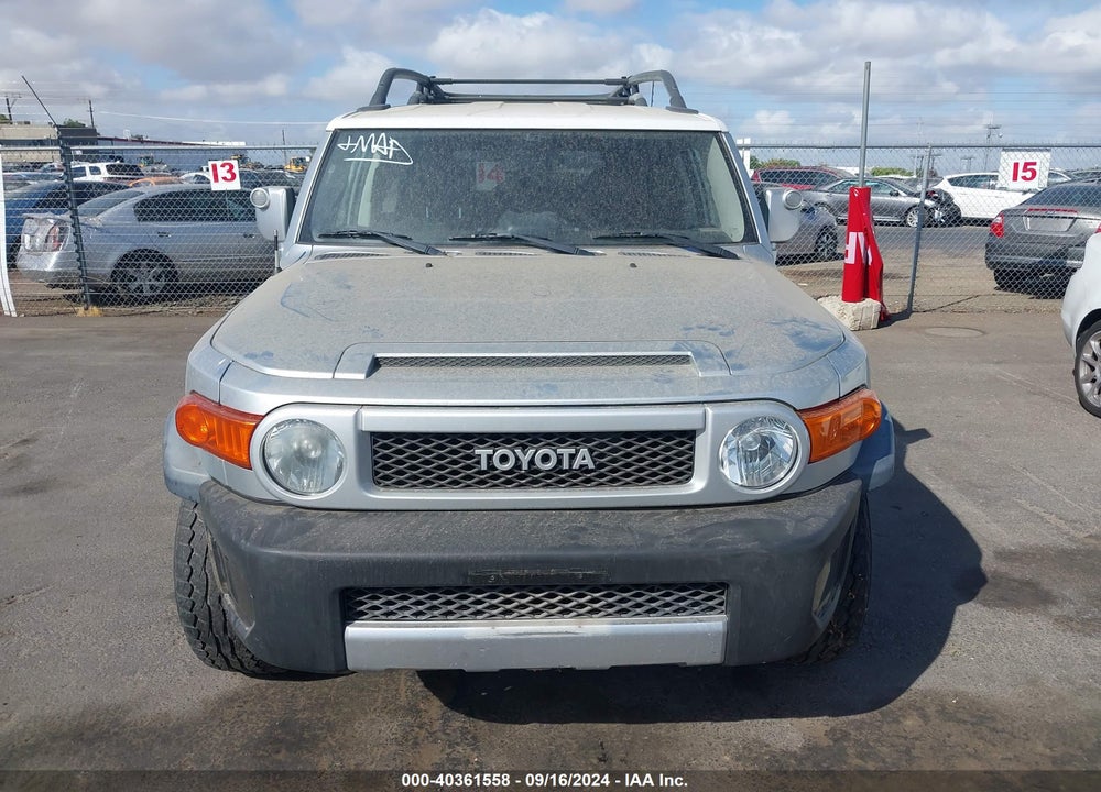 2007 CRUISER TOYOTA FJ VIN: JTEZU11F970005000