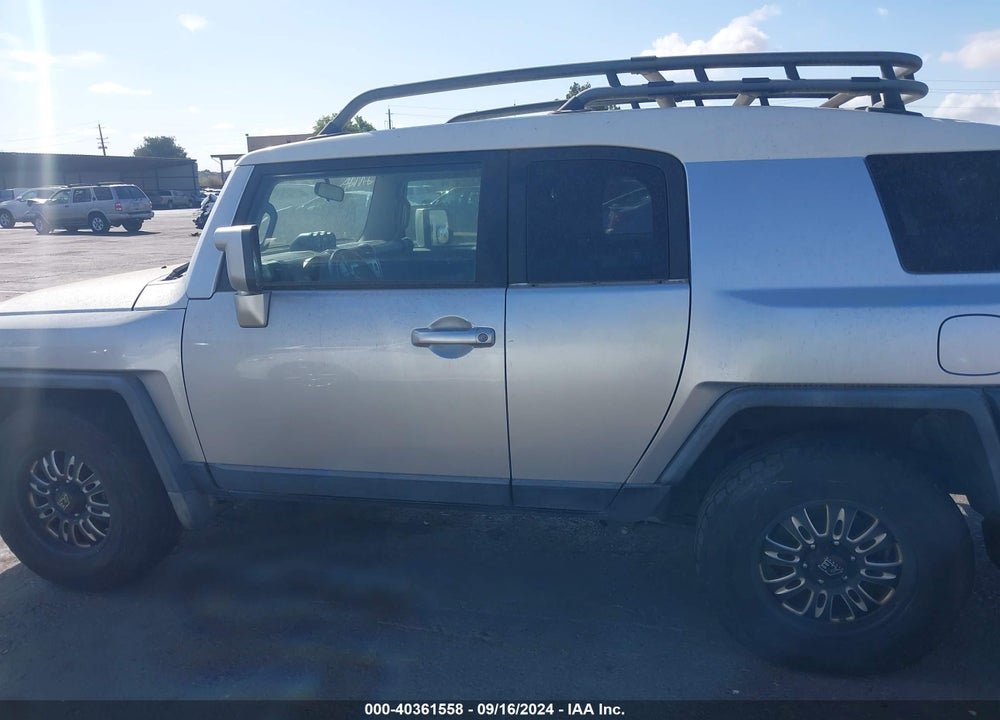 2007 CRUISER TOYOTA FJ VIN: JTEZU11F970005000