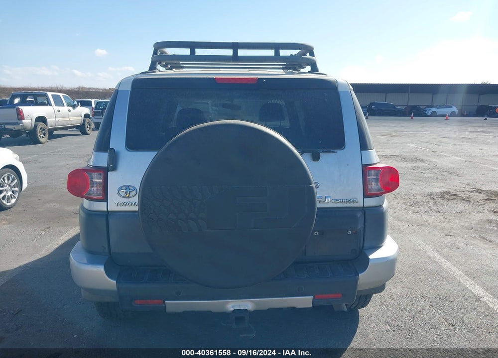 2007 CRUISER TOYOTA FJ VIN: JTEZU11F970005000