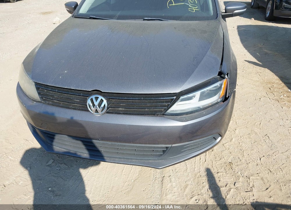 2011 VOLKSWAGEN JETTA 2.5L SE VIN: 3VWDZ7AJ5BM011774