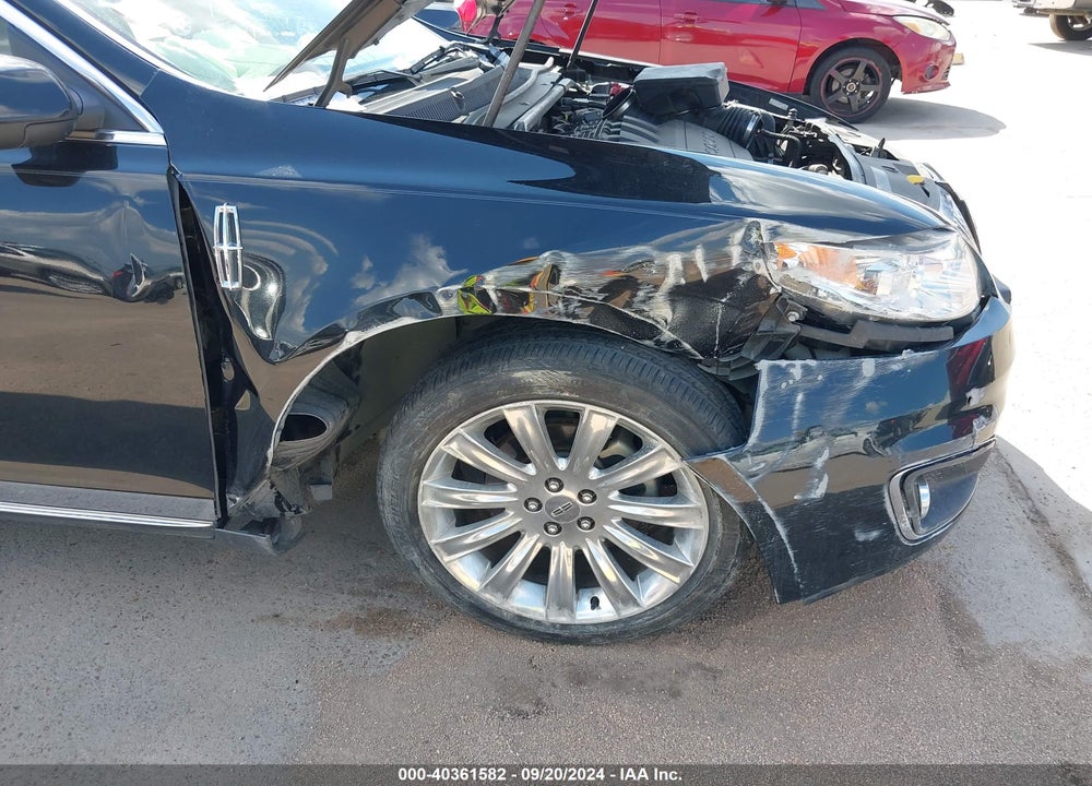2009 LINCOLN MKS VIN: 1LNHM93R69G630269