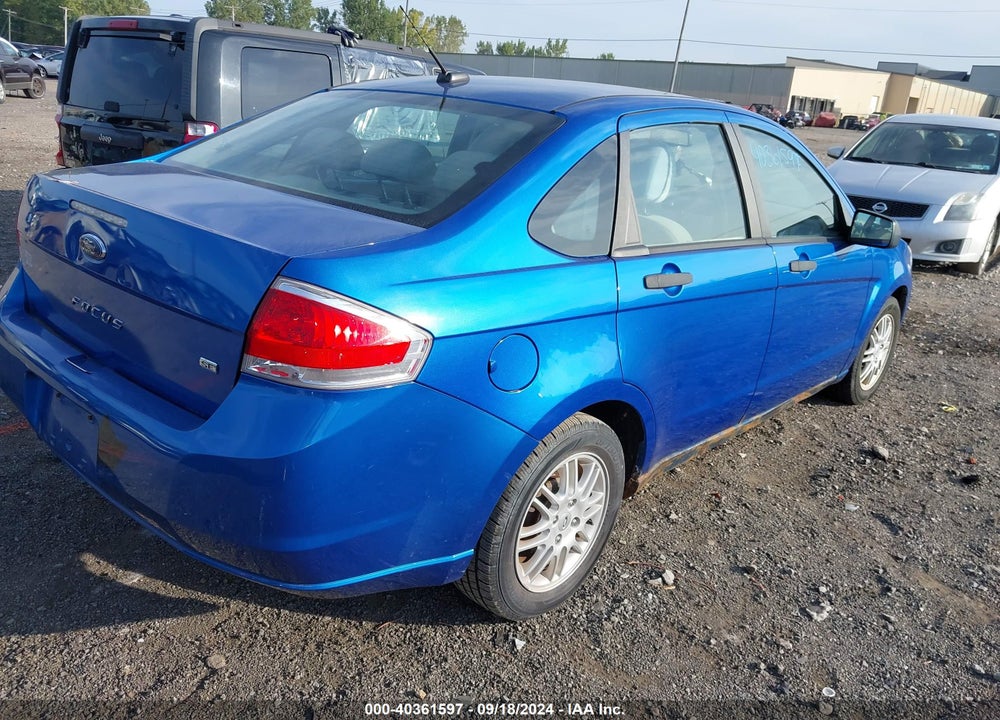 2011 FORD FOCUS SE VIN: 1FAHP3FN7BW172728
