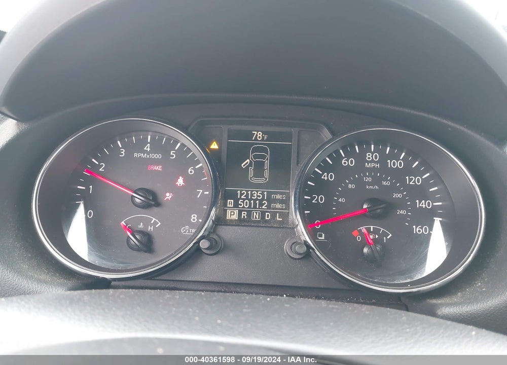 2015 NISSAN ROGUE SELECT S VIN: JN8AS5MV5FW765913
