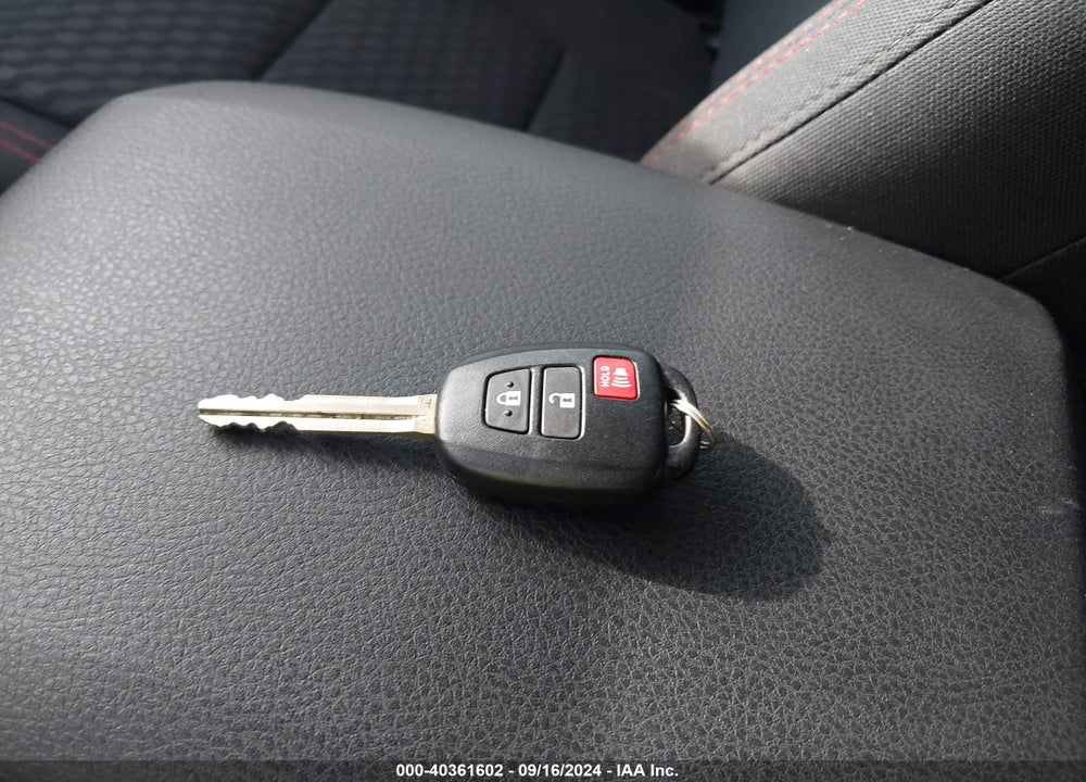 2021 TOYOTA TACOMA SR5 V6 VIN: 3TMAZ5CN5MM158822
